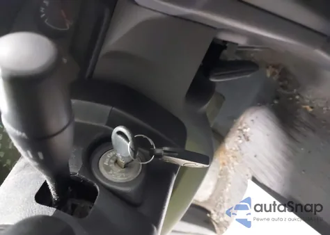 2001 Nissan Xterra Xe из США, поврежденный, VIN 5N1ED28YX1C571796